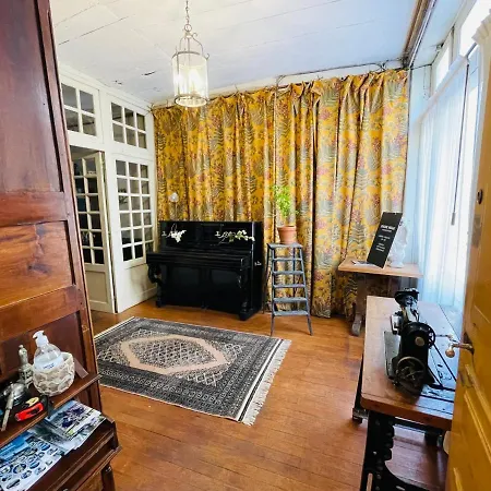 Epicerie Vieille Du Puy En Velay Πανσιόν