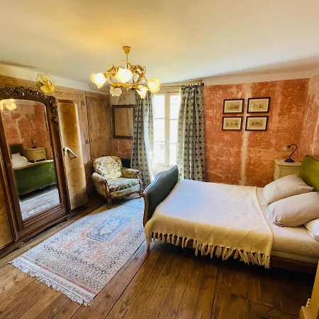 Epicerie Vieille Du Puy En Velay Guest house Le Puy-en-Velay
